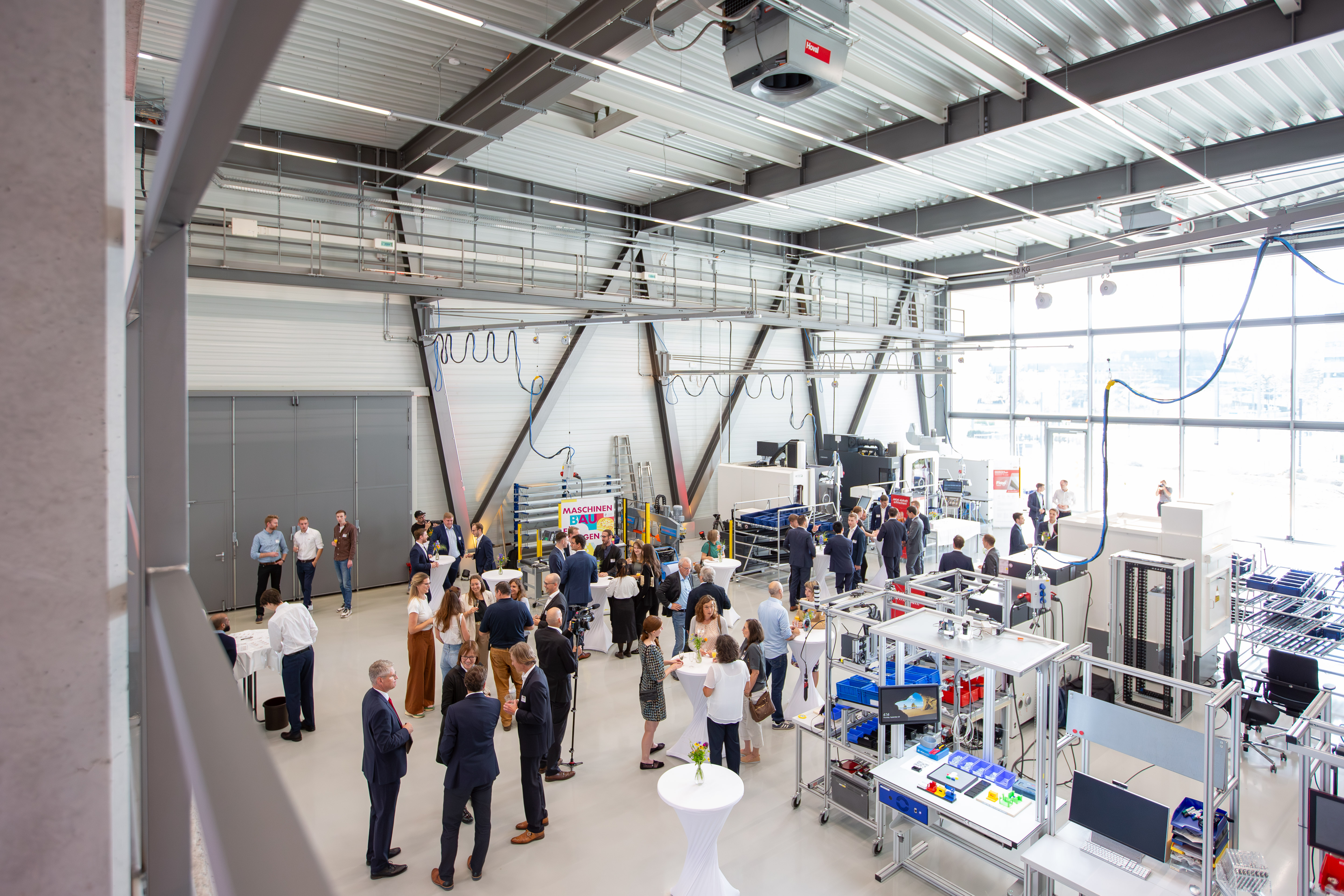 Feierliche Einweihung der FlowFactory
